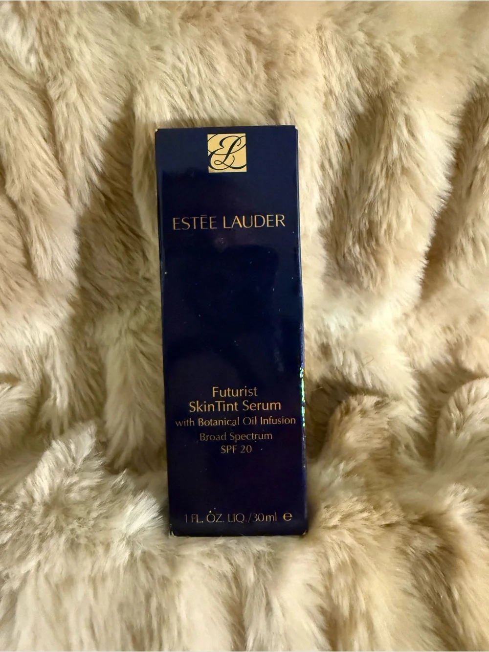 NIB Estée Lauder Futurist SkinTint Serum Foundation SPF 20 - 1N1 Ivory Nude